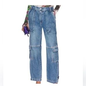 FREE PEOPLE WE THE FREE Marx
Slouchy Cargo Denim Baggy Utility Jean
Size 28